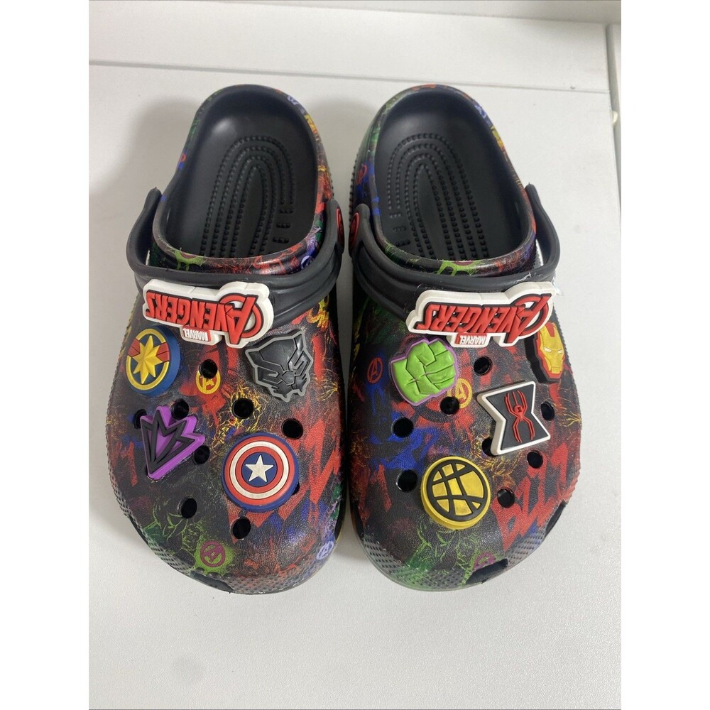Crocs Kids' Classic Marvel Avengers Clogs size 3 - Picture 2 of 16